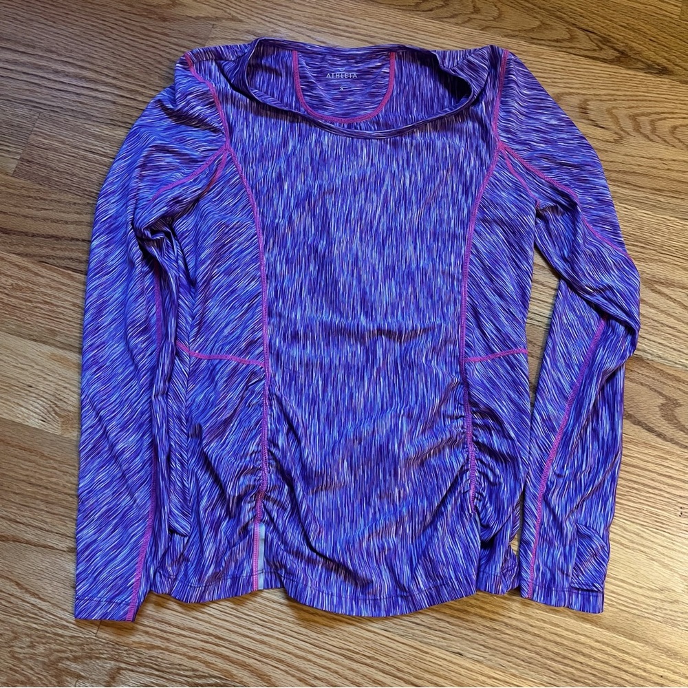 Athleta cycling top purple size small
